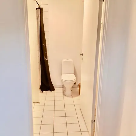 5 Minute Walk To Lego House - 50m2 - Unit A - Garden On Site * Billund